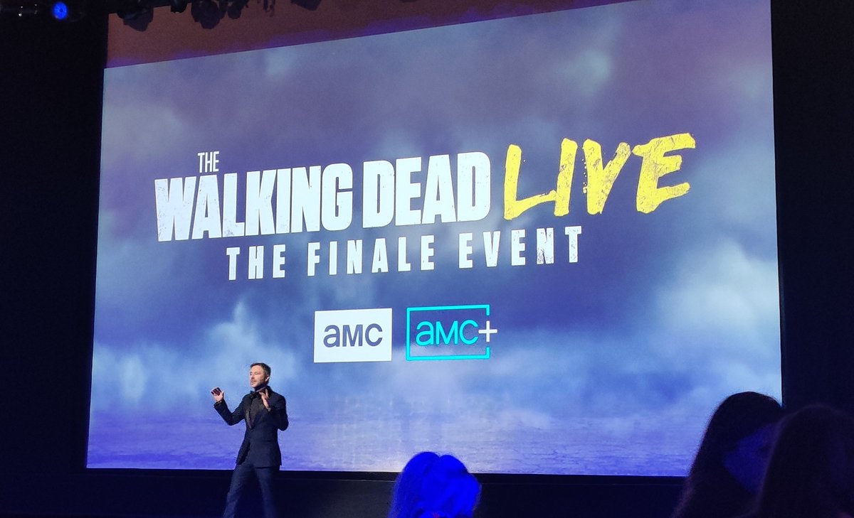 Red_Glean's tweet photo. #TWDFinale #TheWalkingDead #TWDFinaleEvent @scifivision https://t.co/vrpOpTcOC0