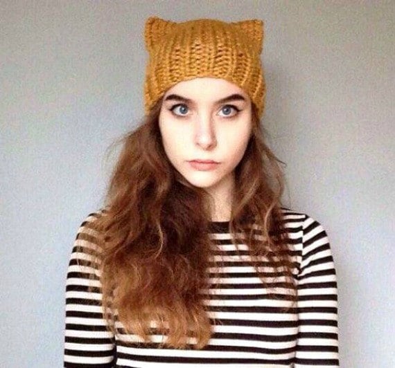 jvozsol's tweet photo. Kitty Hat Mustard Gold https://t.co/6FOsZ3OjZD via @EtsySocial #etsymntt #handmade #pussyhat #kittyhat https://t.co/8g6stcX0o4