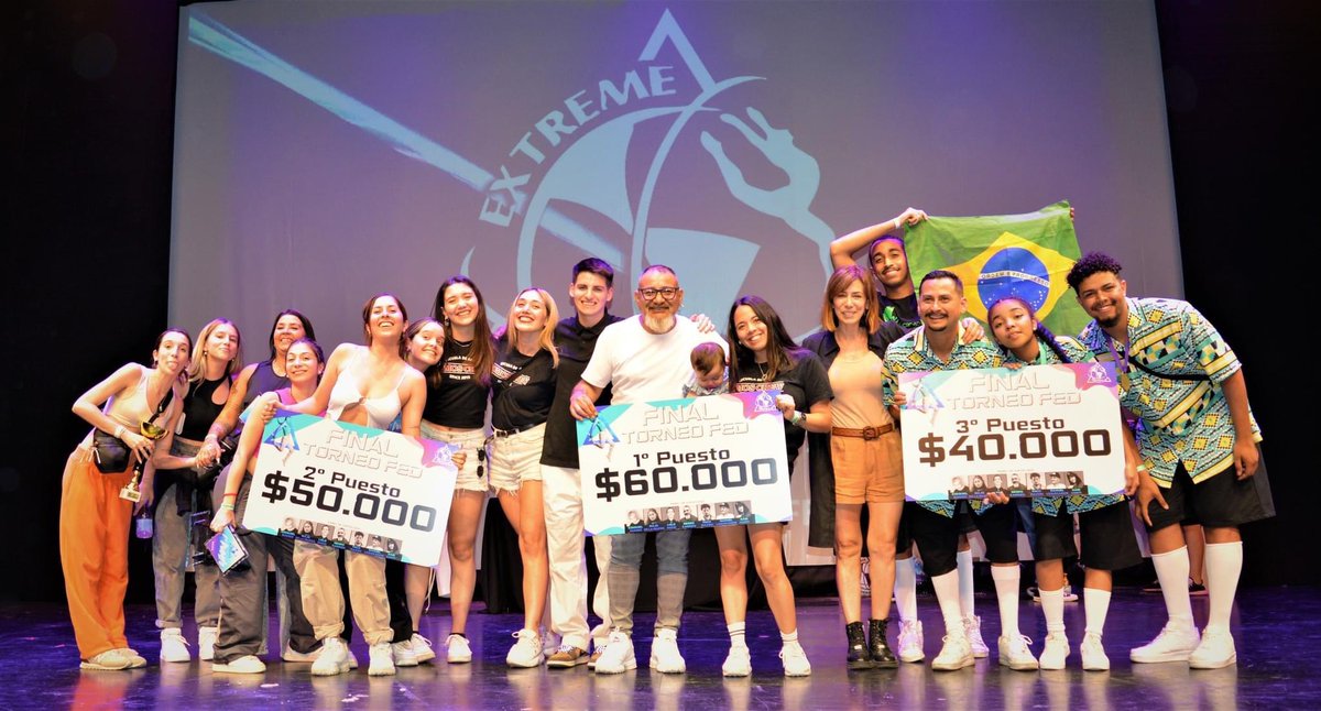 crewescuela's tweet photo. Y para cerrar estos fines de semana a pura competencia, @crewescuela obtuvo el primer puesto del día 🥳😱💪🏻

¡Felicitaciones profes, alumnos y familias!

TODO NUESTRO ESFUERZO VALIÓ LA PENA ♥️

Gracias @TORNEOFED por este reconocimiento 🥲🫶🏻 https://t.co/1hlP1yGfRU