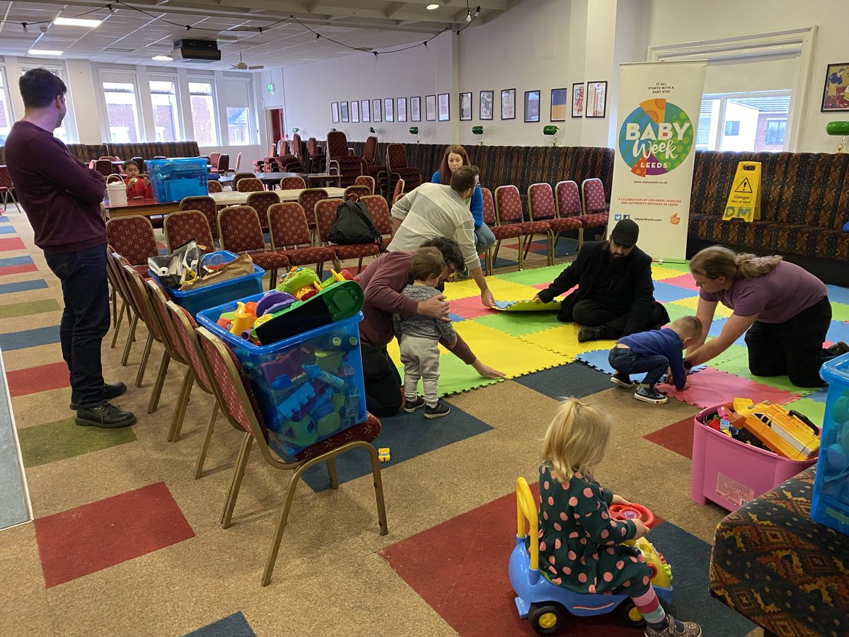 <a href="/BabyWeekUK/">Baby Week UK</a> Thanks to Helen and the <a href="/BabyWeekUK/">Baby Week UK</a> team for joining  <a href="/LeedsDads/">Leeds Dads</a> to celebrate #BabyWeekLeeds at <a href="/SlungLow/">SlungLow</a> 

We had a great time hearing from the fabulous speakers and sharing your activities.

Here’s to the next year of supporting families and practitioners 🥳