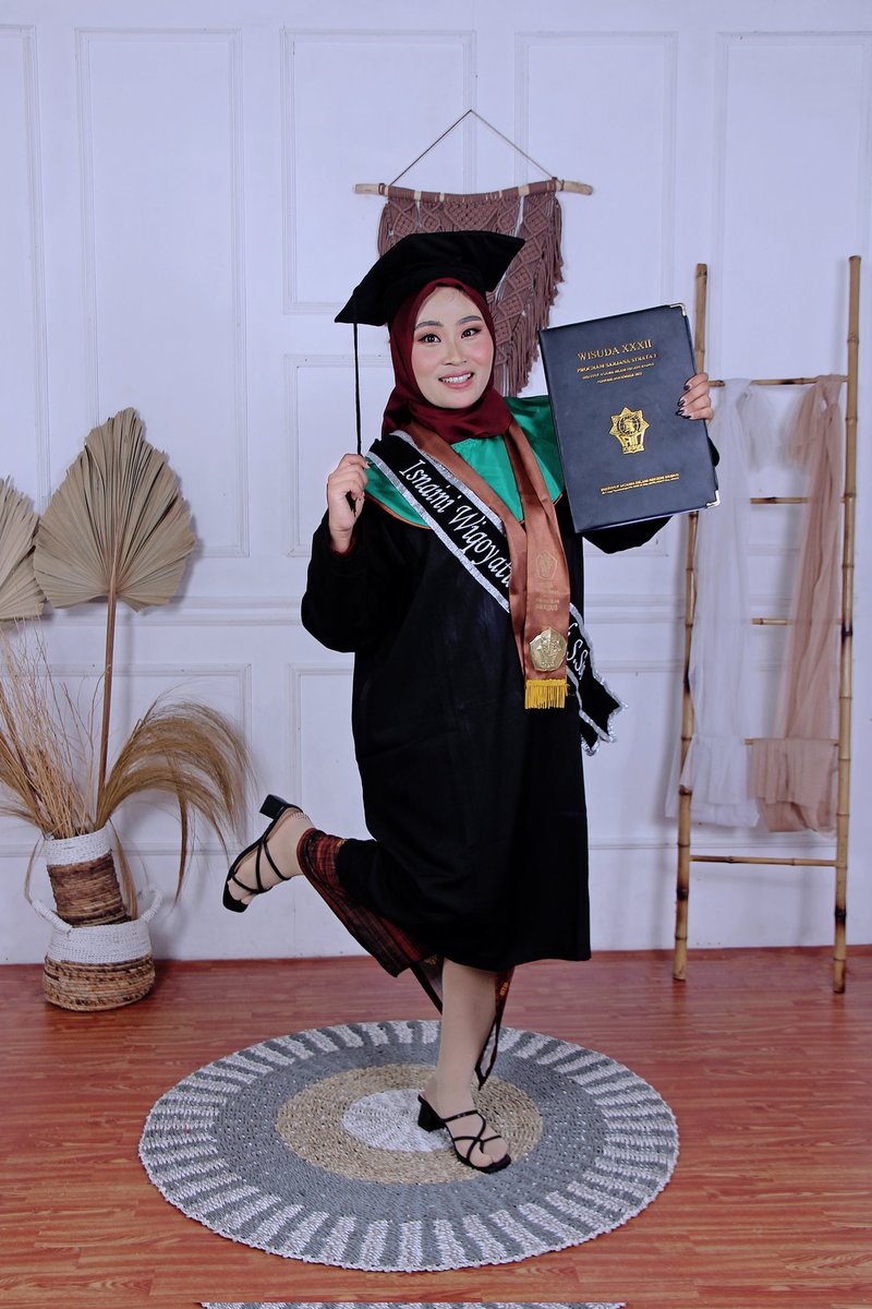 IsnainiWn's tweet photo. Terimakasih banyak untuk diri sendiri:3 https://t.co/Ye6K1pkU2o