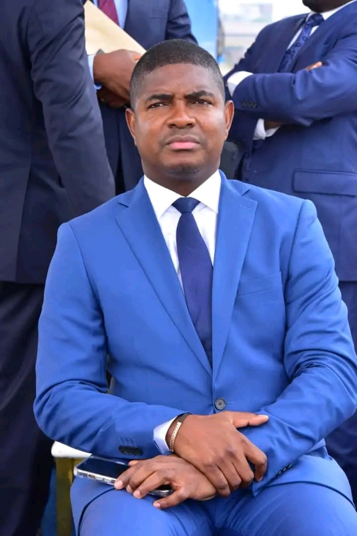 afmnational's tweet photo. "....Partir de ce qui existe, l'améliorer et bâtir un Congo nouveau"
𝐷𝑖𝑥𝑖𝑡 𝑺𝒐𝒏 𝑬𝒙𝒄𝒆𝒍𝒍𝒆𝒏𝒄𝒆 @Liyota1

Excellente Semaine à tous !

#MATISA_NIVEAU 🔥
@corneil75001799 @felly_momi https://t.co/jXKu9r4H5B