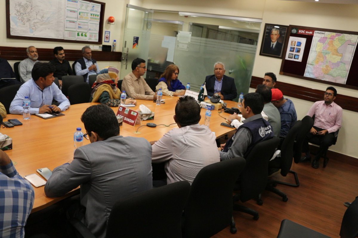PolioFreeSindh's tweet photo. Sindh EOC Core team oriented special external monitors (NSTOPs, I.Os, DHCSOs) of other districts of Sindh, being deployed in VHR districts of Karachi &amp; Hyderabad for SNIDs Nov-2022, to get maximum support during pre &amp; intra-campaigns monitoring to get a result-oriented campaign. https://t.co/1xBhrCVIeW