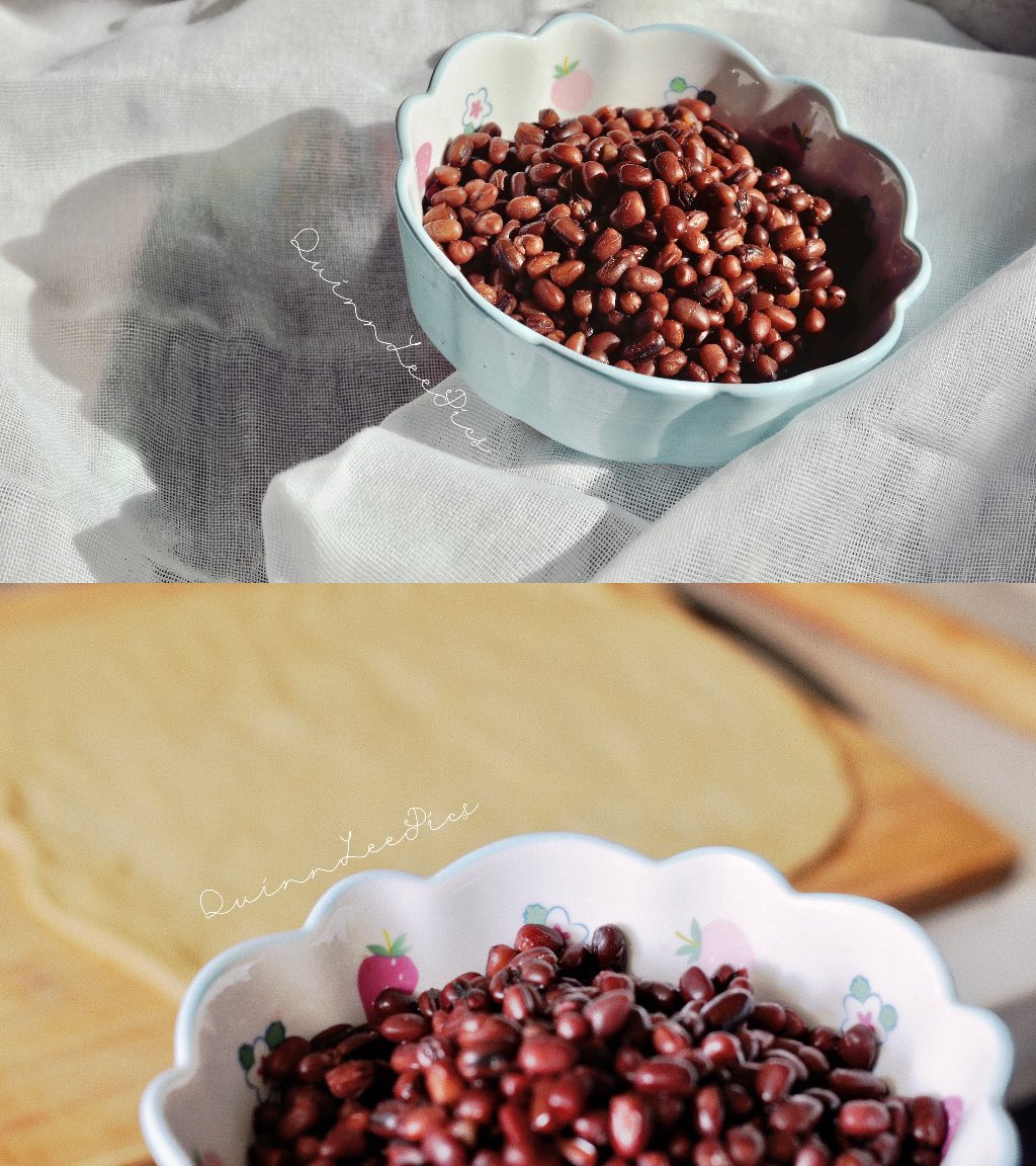 QuinnLee196478's tweet photo. cooked the best snack near college at home after graduate🥹
🫘红豆饼🫘

#kitchen #baking #photographyoftheday #photography #kitchendiary #dailylife #ベイク処理 #あずき #PhotoOfTheDay #ovenbreak https://t.co/0uDJG7H88k