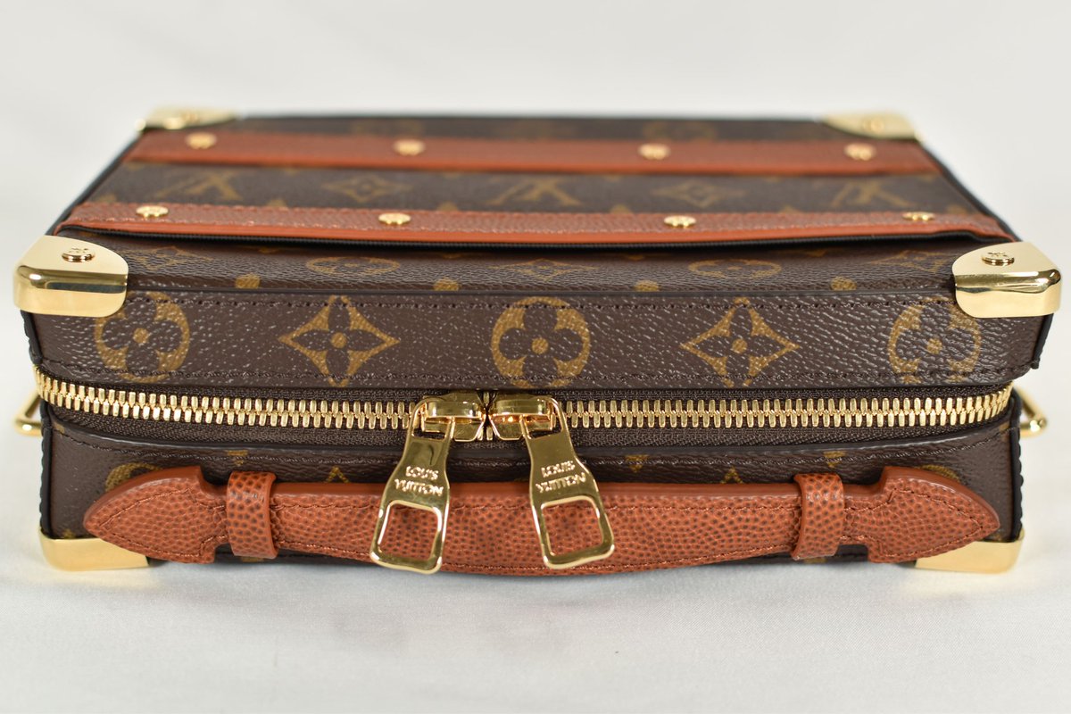 super_surreal's tweet photo. LOUIS VUITTON ルイヴィトン モノグラム バッグ LVXNBA HANDLE TRUNK ハンドル・ソフトトランク 
#LOUISVUITTON #ルイヴィトン #モノグラム #LVXNBAHANDLETRUNK #ハンドル・ソフトトランク 
※詳細などはDMお願いします🤲🏻 https://t.co/aplYqwGej4