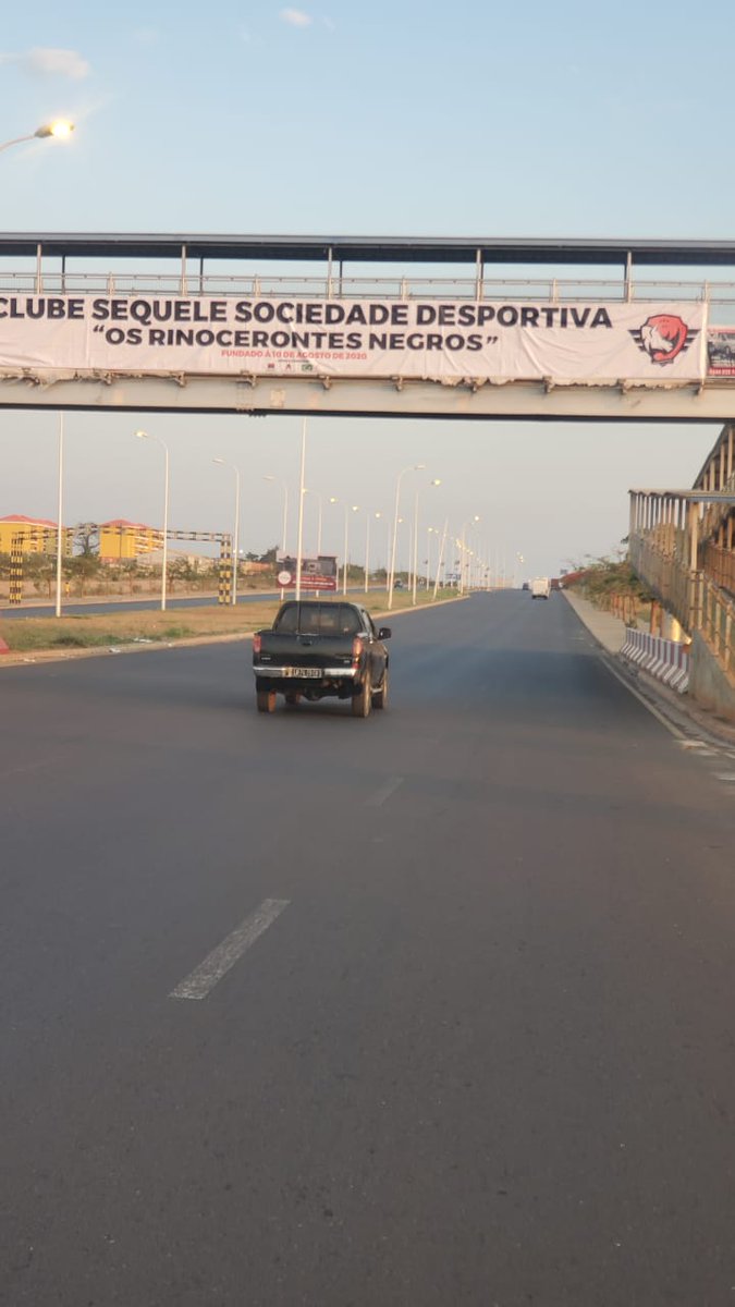 Clube_SequeleSD's tweet photo. Bom dia Família Desportiva!
Já temos a nossa Publicidade na Entrada da Centralidade. Investir no desporto é diversificar a economia! https://t.co/TkeWHZuRZi