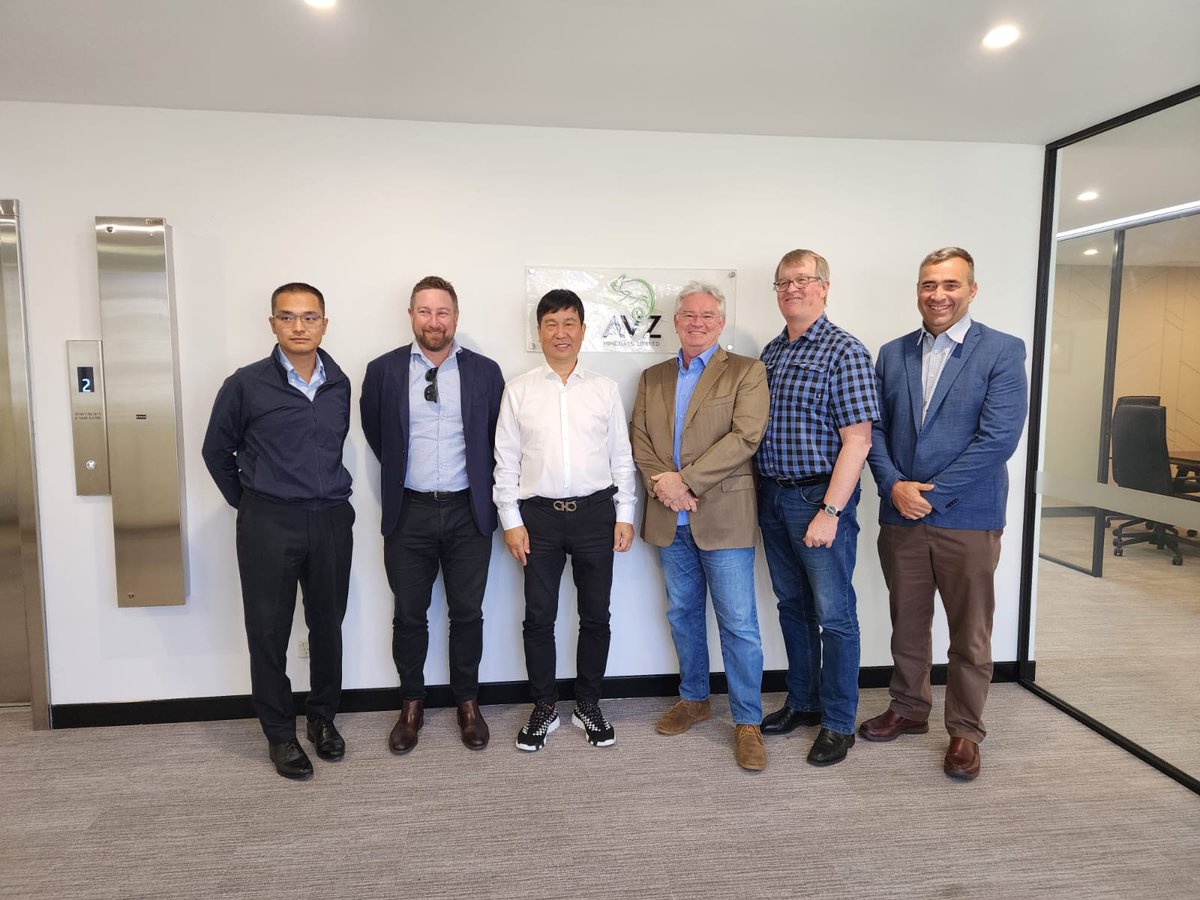 AvzMinerals's tweet image. @AvzMinerals is pleased to host Mr Pei and his team to #Perth this week to discuss #SuzhouCATHEnergyTechnologies&apos; support in development of the #ManonoLithiumandTinProject.