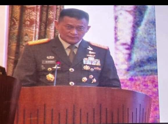 afaiteICRC's tweet photo. Today, @ICRC Vice President @GCarbonnierICRC , @palangmerah @palangmerah Secretary General @sudirmansaid and Maj-Gen Sonny Aprianto opened the Workshop for Senior Military Officers (SWIRMO) organised in Bali by @icrc and @Puspen_TNI https://t.co/bSxPjUmaa3