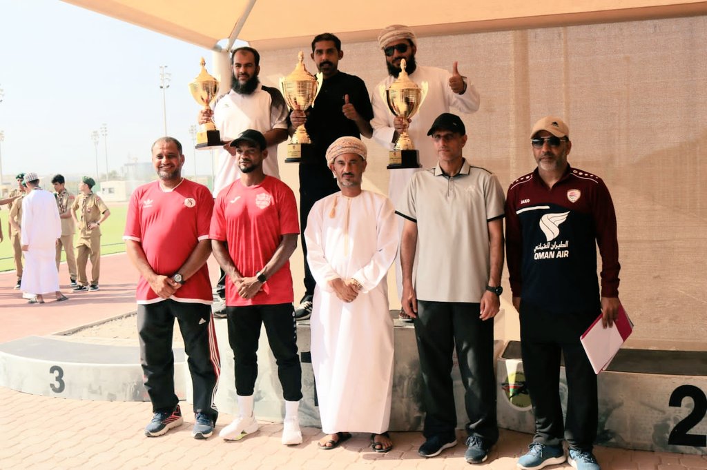 MuscatSSC's tweet photo. وحصل الطالب أحمد الشكيري على المركز الثالث، وفي الترتيب العام حصلت مدرسة معاذ بن جبل على المركز الأول تلتها مدرسة محمد بن علي المنذري وفي المركز الثالث جاءت مدرسة ابن رزيق.
@OmanSSA
@mct_edu
#فعاليات_تعليميه_مسقط https://t.co/7z26Ex6g9J