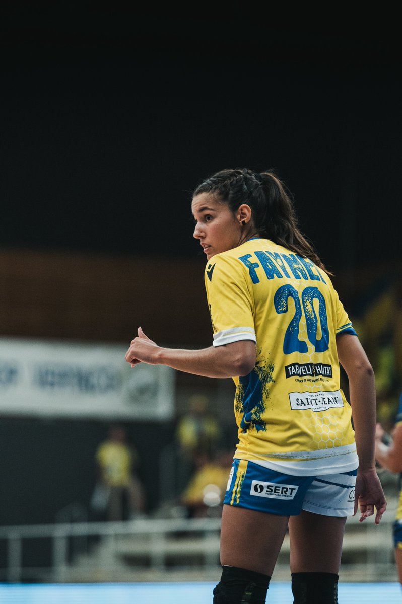 BDPhandball's tweet photo. #Mondaymotivation 👍 Reçu 5/5 ✅ 
👏 Un grand bravo à : 
🇫🇷 @FRAHandball pour son parcours et sa 4️⃣è place de l'EHF Euro 
🇸🇳 @CloMendy &amp; son équipe du Sénégal ➡️4️⃣è place à la CAN 
🇦🇷 @elkekarsten &amp; son équipe nationale qualifiées pour le Mondial 2️⃣0️⃣2️⃣3️⃣

#teamBDPHandball💛💙🐝 https://t.co/I8CRIbym7x