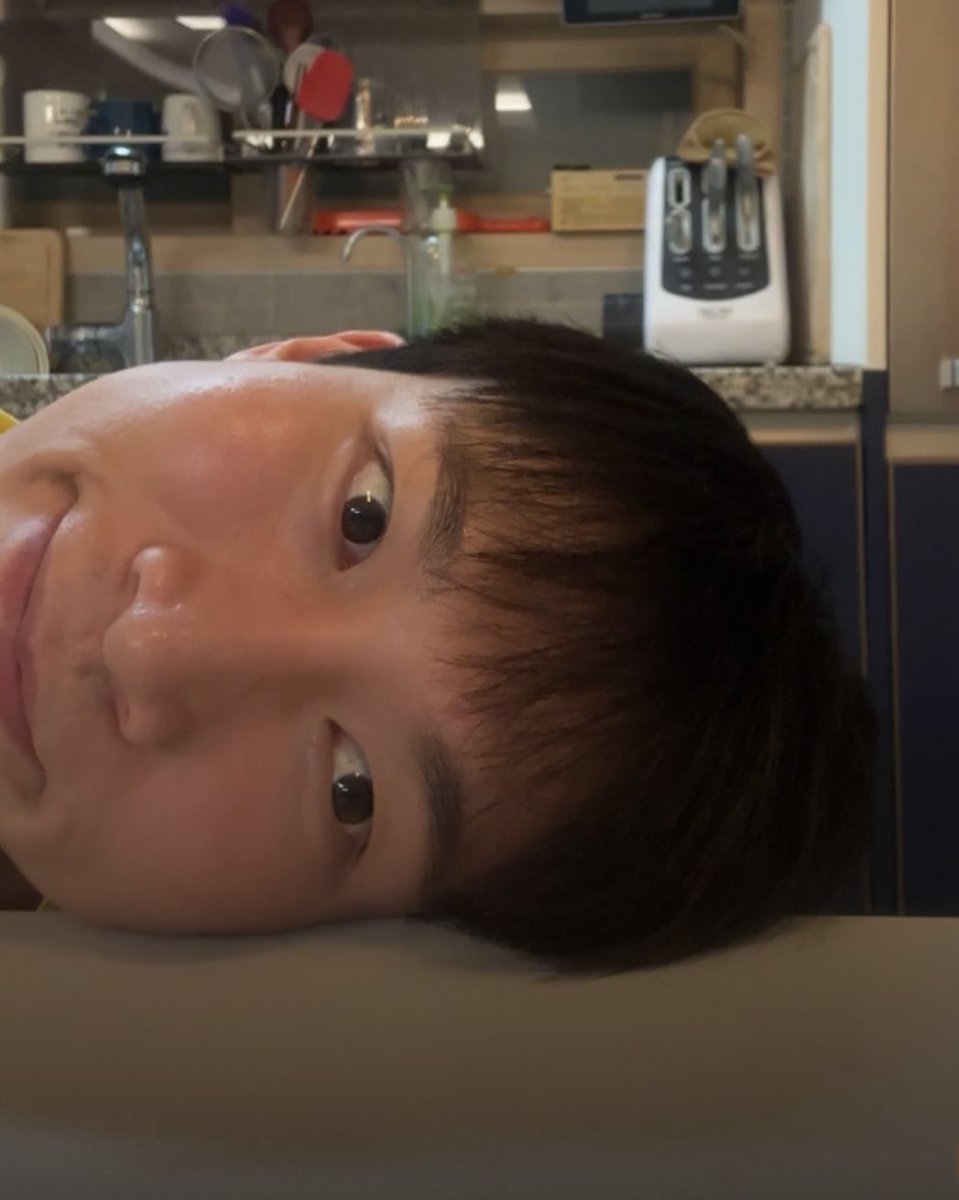 sik37__'s tweet photo. #따사로운_햇살_은광아_생일축하해
응광 생일 넘 축하해!! 항상 멤버들,멜로디 옆에 잇어줘서 넘 고맙고 요즘 활동 많이하던데 넘 무리해서 하지 않기!!🥺🥺 생일인 오늘 하루 동안 젤 행복했으면 좋겟어💙💙 생일 넘 추카해！☀️🤍 https://t.co/KfXdAjNN1g