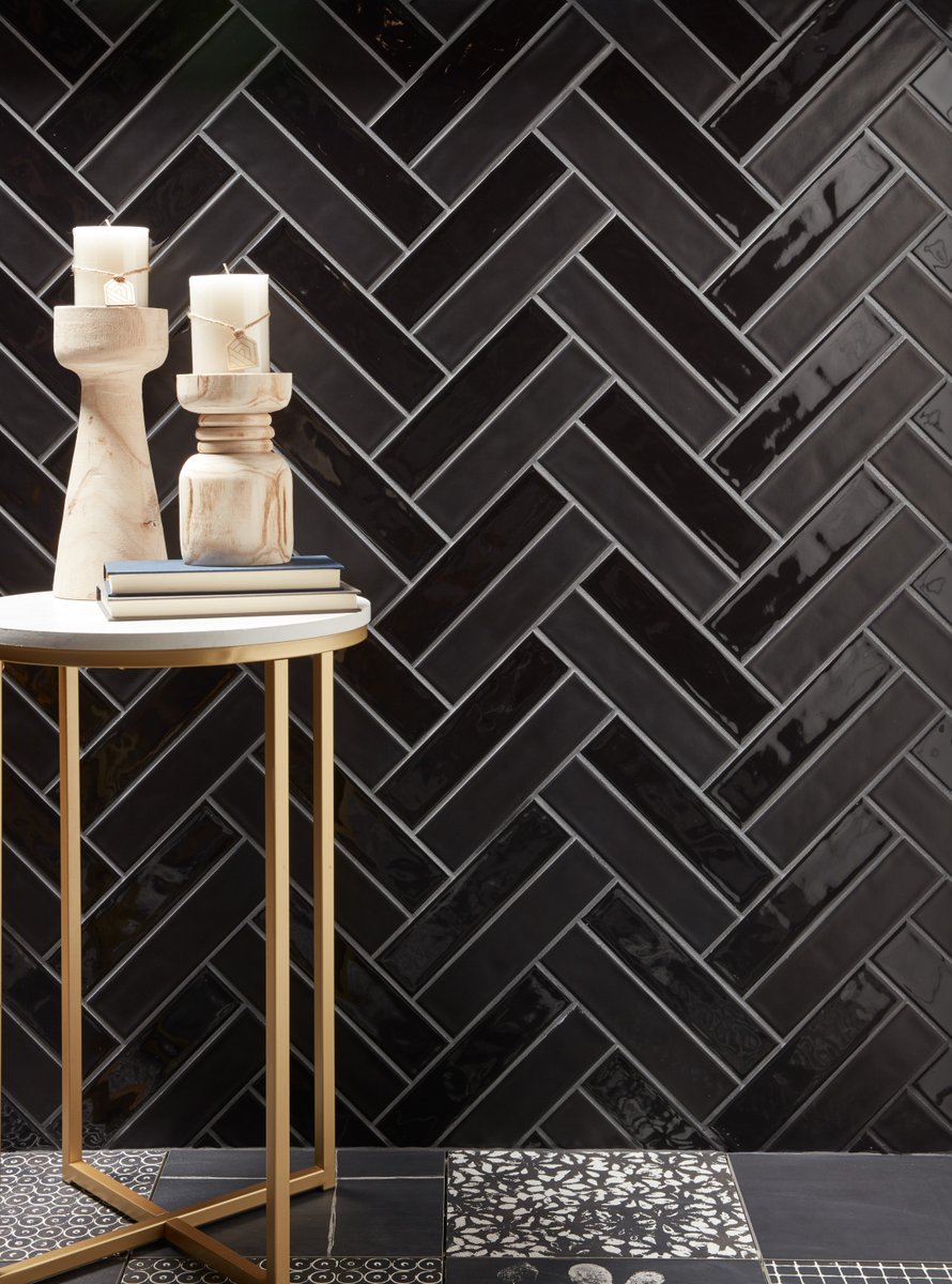 ArizonaTile's tweet photo. Our Concerto Tile Series is available in seven colors, both matte or glossy. This glazed porcelain is perfect for doing herringbone patterns, straight stack, or any traditional layout. Click here for more information: https://t.co/hq9aSWhMbz
#arizonatile #tilelife #porcelaintile https://t.co/emy01pUIyX