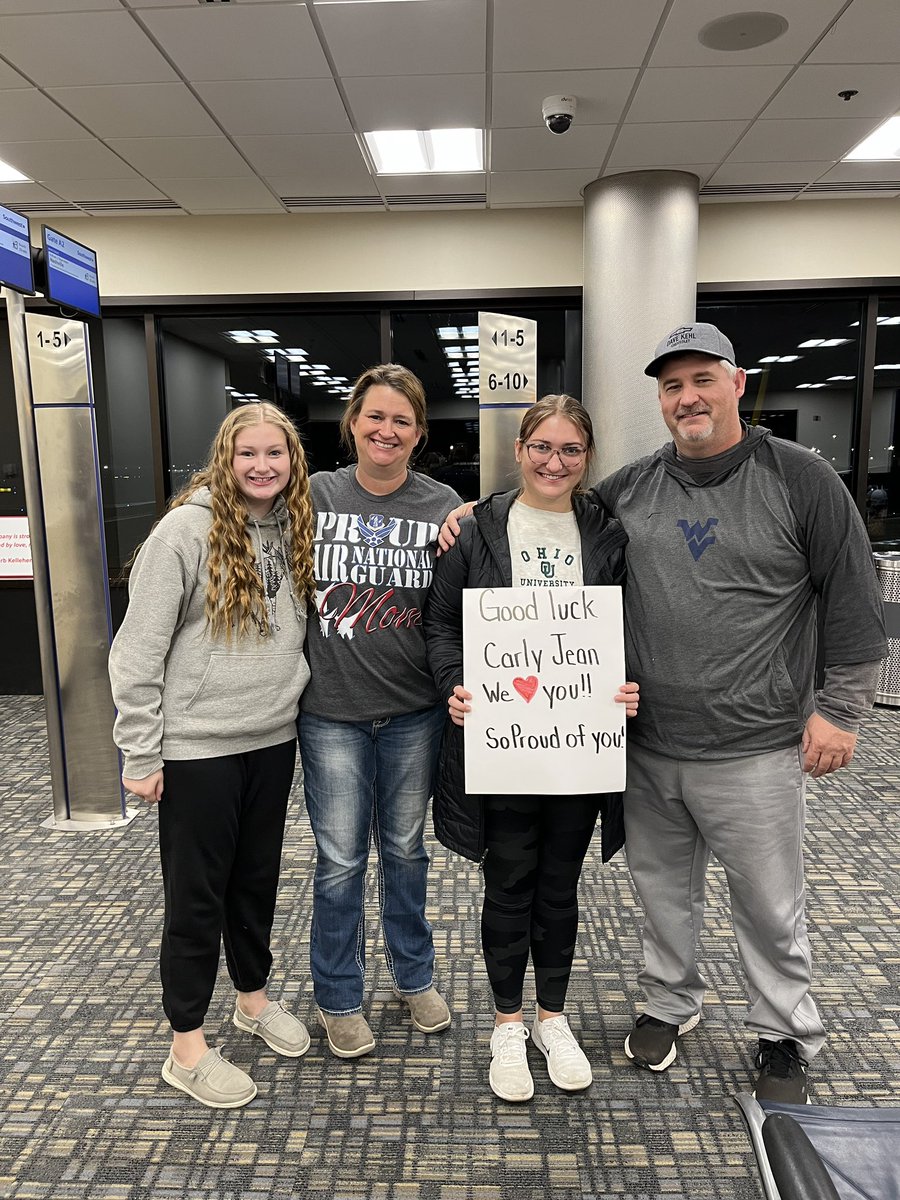 Ceconnolly3's tweet photo. It’s been an emotional couple of days. Senior day for Tyler on Saturday and Carly left for USAF basic training this morning. Claire is always one of their biggest supporters and never misses a game or an event. I’m lucky to be the Dad of such amazing kids. I love you all! https://t.co/VqNKCPktpj