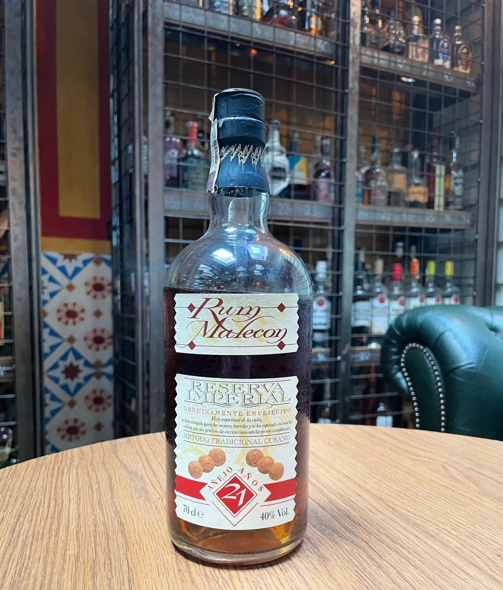 Alkohol tygodnia:

Rum Malecon 21YO, Reserva Imperial Anejo /Panama/ 40%/

Edycja do nabycia w @domwhiskyonline lub w sklepach stacjonarnych w Redzie, Warszawie lub Wrocławiu:
sklep-domwhisky.pl/product-pol-25…

#alkoholtygodnia #spiritoftheweek #rumtygodnia #rumoftheweek #coctailbarmax