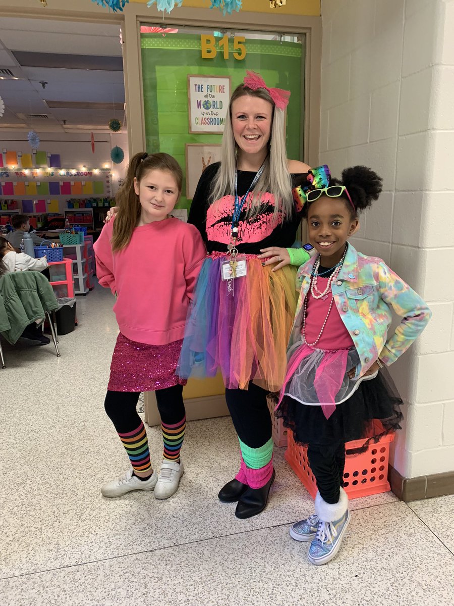 ClassWithCronk's tweet photo. My girls understood the assignment!!! GIRLS JUST WANT TO HAVE FUN!!! ⚡️🤘🏻🔥💖 #decadesday @GlenwoodES I love dressing up at work and I love it even more when kiddos and their parents participate! Happy Monday, friends! https://t.co/0VwnFdqGQi
