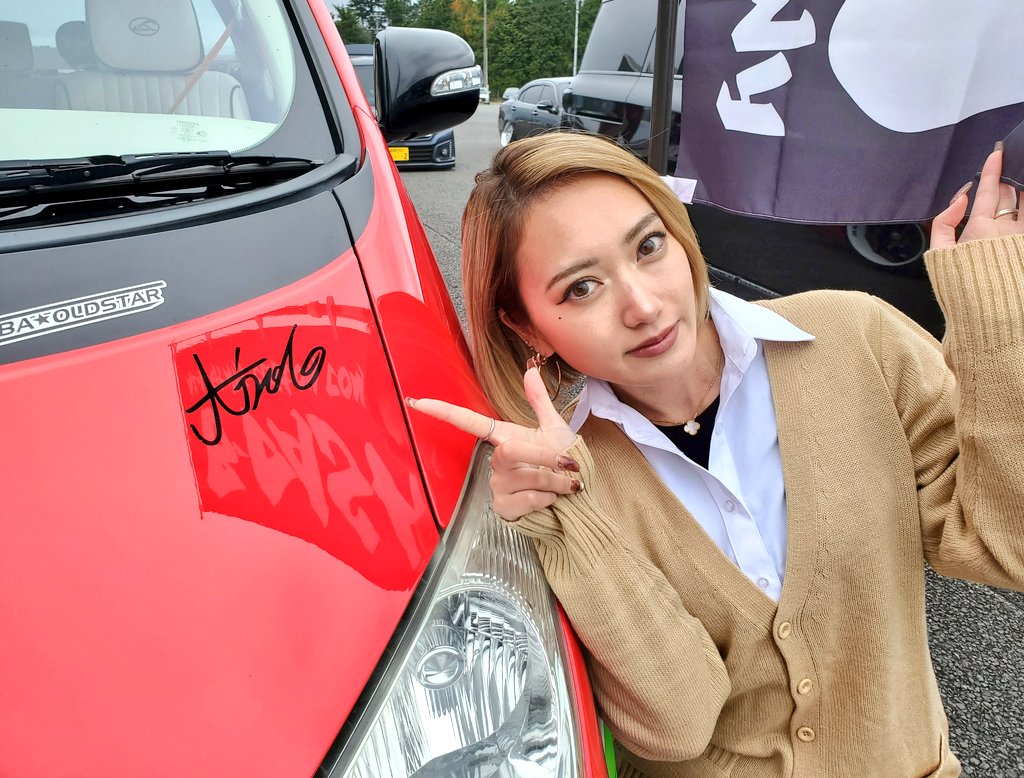 D9Japan's tweet photo. RIOT‼️
JKaiちゃんも最高でした😎👍
#RIOT
#riot2022 
#aiちゃんステッカー
#Aiちゃんしか勝たん 
#customcar
#diecock
#bdashsound
#select101 https://t.co/93nX9ahJIn
