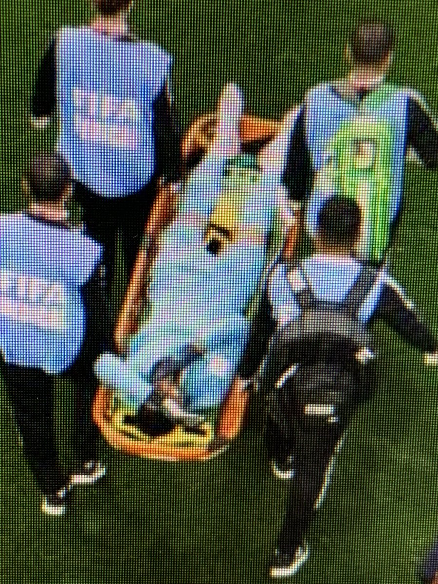 Really hope Beyranvand makes a quick recovery, but the 15 mins ‘will they/won’t they?’ with the c-collar was fascinating! Correct decision made methinks 😉