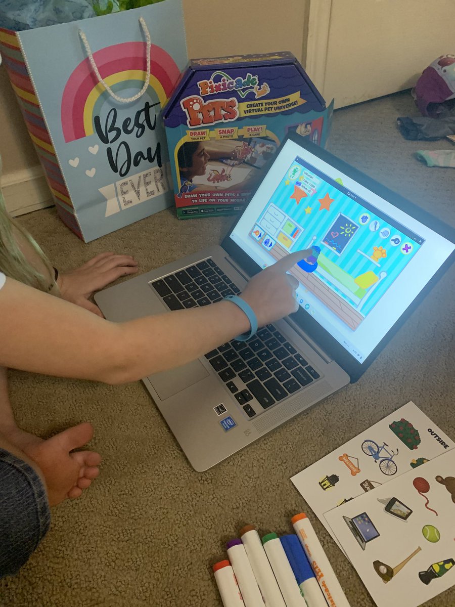 Dani_Slay21's tweet photo. #PixicadePets #Tryazon #DrawSnapPlay #BitOGenius Everyone loved knowing that they can create their own pet and bring it to life in a virtual game! Thanks again for this opportunity @Tryazon @pixicade https://t.co/08kM1fJ190