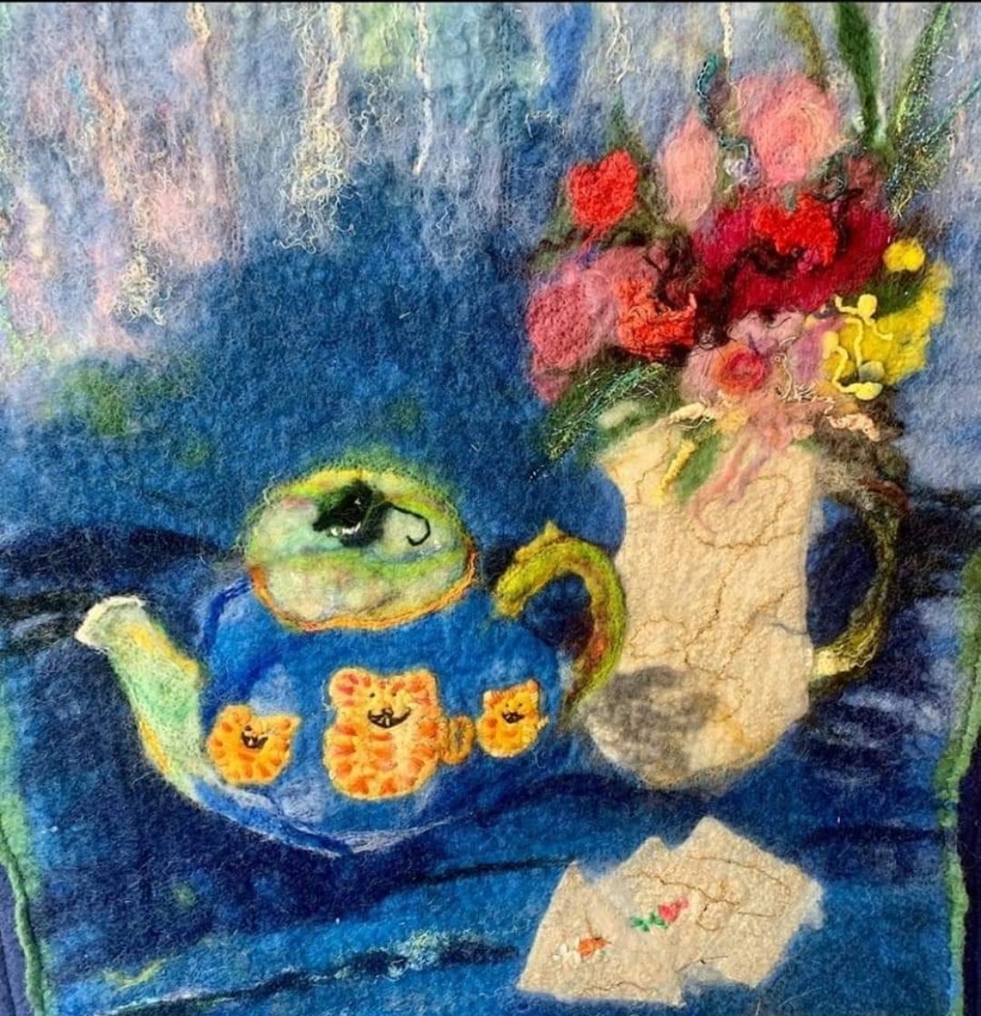 ATY would like to say a big thank you to Gallery6 and the Warming the Pot collection for raising £600. This will all go to support our work in the community. 💚
#gallery6 
#teapotart