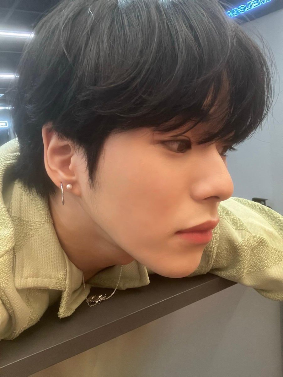 mong_026's tweet photo. 내가 좋아하는 윤재혁 사진 타래☆*° https://t.co/Oa7tjUCKBW