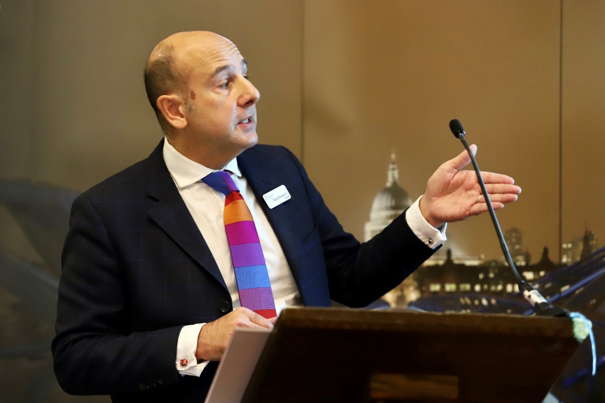 cornerstonebarr's tweet photo. Delighted to be hosting our first in-person Housing Day conference in two years! 

Wonderful start to the morning with Ranjit Bhose KC, @KuljitBhogal &amp; @DeanUnderwood01 looking back at housing law in 2020-2021. 

What a way to kick off... ⚽️

#CstoneHousingDay2022 https://t.co/iON090ytDq