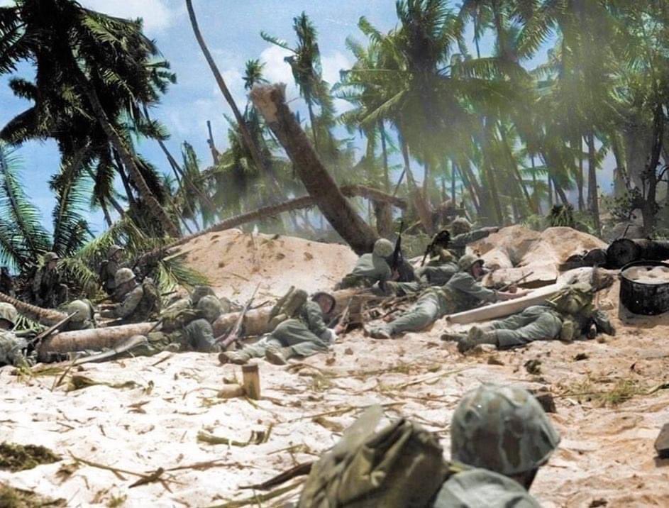 History_Flight's tweet photo. Battle of Tarawa - 79 Year Anniversary

Day 2: November 21, 1943

Of the 5,000 US men that landed on November 20, 1,500 were now dead or wounded. Heavy resistance from the Japanese was continuous; however, Marines started to push inland by late in the afternoon. 

#WW2 #USMC #USN https://t.co/LUzHmAXlCK