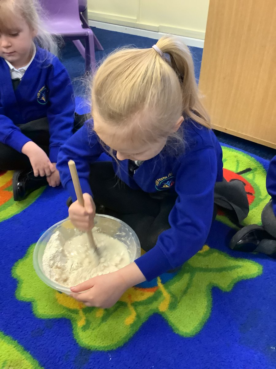 HillFarmPrimary's tweet photo. Reception has been baking bread after learning about the story the little red hen. They followed instructions to make the bread. We are looking forward to it cooling down so we can taste it! https://t.co/bxFsP2YYKZ