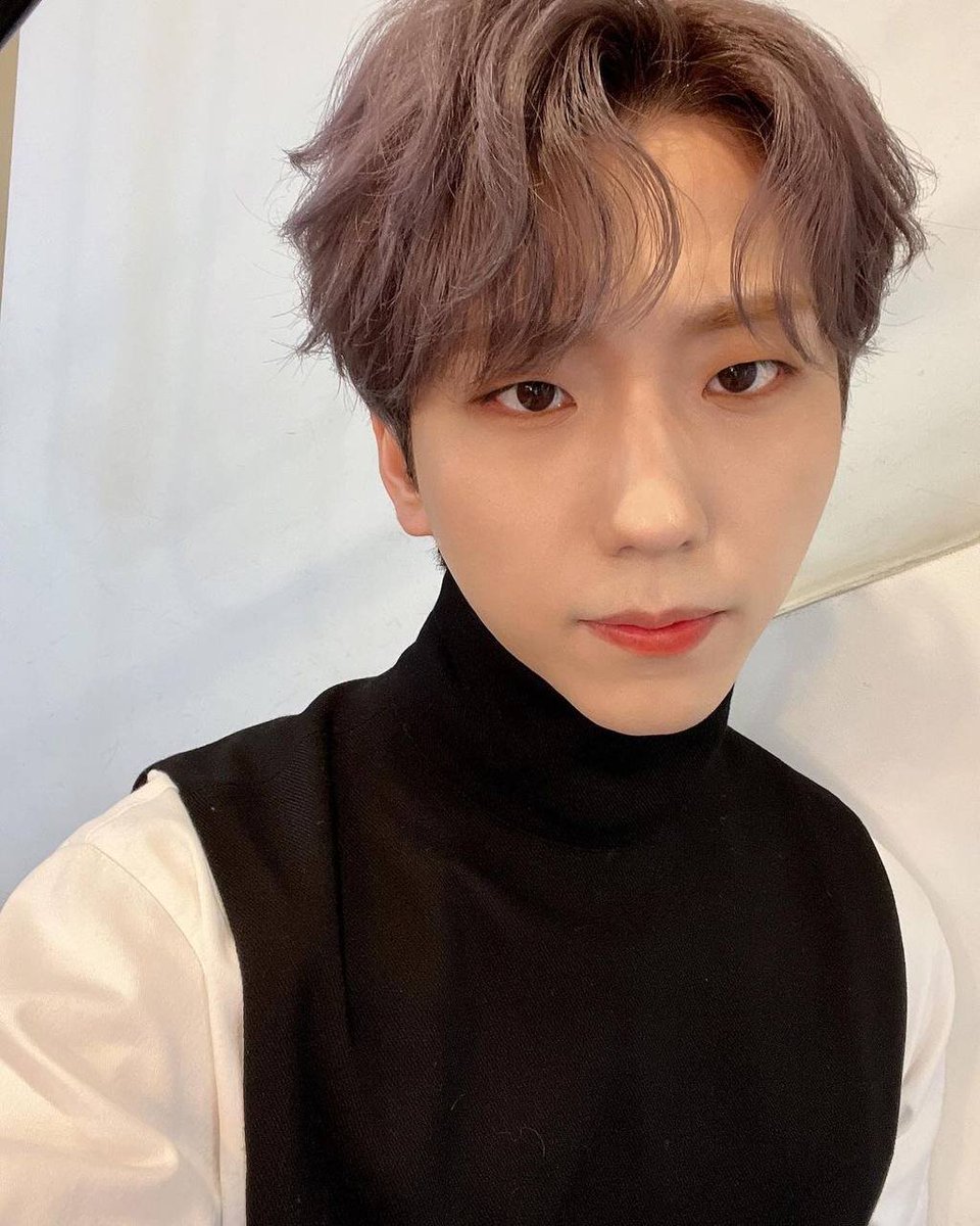 Pleione🌙 on Twitter: "НУ КАКОЙ ЖЕ ОН 💗💝💓💝💓💘💗💋💘💋💘"