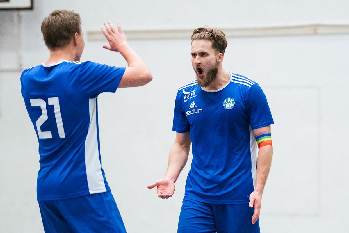 tpkfutsal's tweet photo. 📸 Kuvia sunnuntain voittoisasta kotiottelusta Tornion Palloveikkoja vastaan! 

#futsalfi #futsalliiga #turku #visitturku #samppalinna https://t.co/WEHKX84bWN