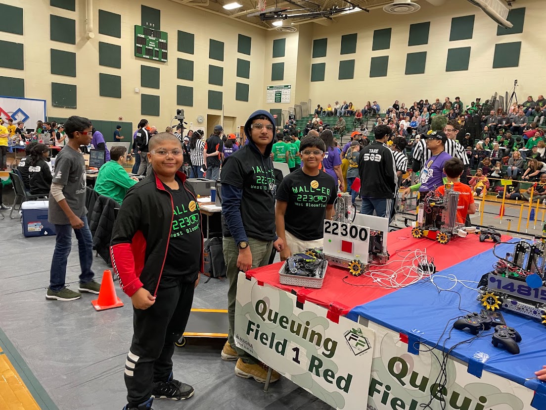 WBRobotics's tweet photo. Our @wbloomfieldschl MS students competed at their 1st event of the year this past Saturday. We learned a lot from this experience &amp; are ready to get back to work &amp; get ready for our next event on 12/10 Thank you @daniahbazzi and @aquinn123 for coming out to support us!
#onlyWB https://t.co/MzjmCkxmtN
