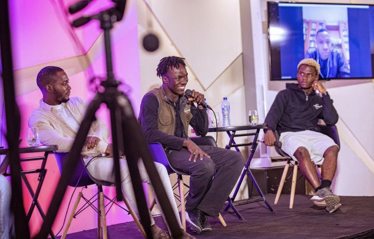 Art Tech District tweet media