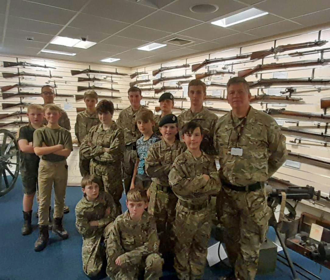 WiltsACF's tweet photo. Warminster Cadets visit the SASC Weapons collection
https://t.co/2Hce2wFZJf https://t.co/0TNJCKUnrC