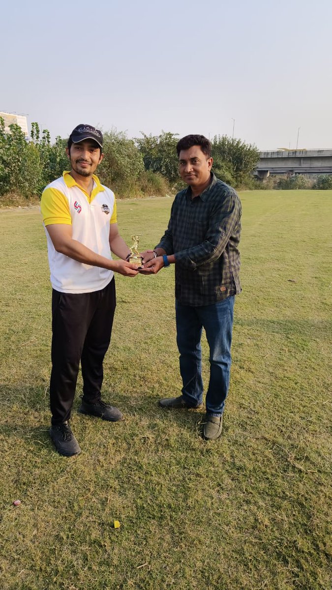 SourceSoftSol's tweet image. BLOCKBUSTER WEEK for Source Warriors!
Two Wins in a Single Row and Source Warriors are aligned for the Grand Finale.
Source Warriors Won by 38 runs from Source DareDevils
Source Warriors won by 16 runs from Source Riders
#InternalCricketTournament #Cricket2K22