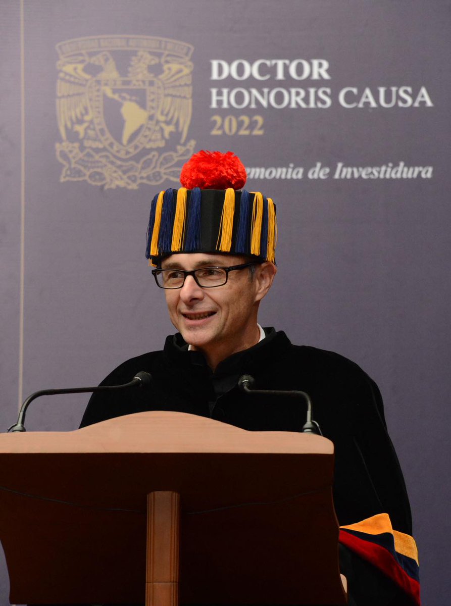 AEnNoticias's tweet photo. @RaulContrerasMx DOCTORADO HONORIS CAUSA
https://t.co/0rZkMlOGlr https://t.co/mCVR8yM3ul