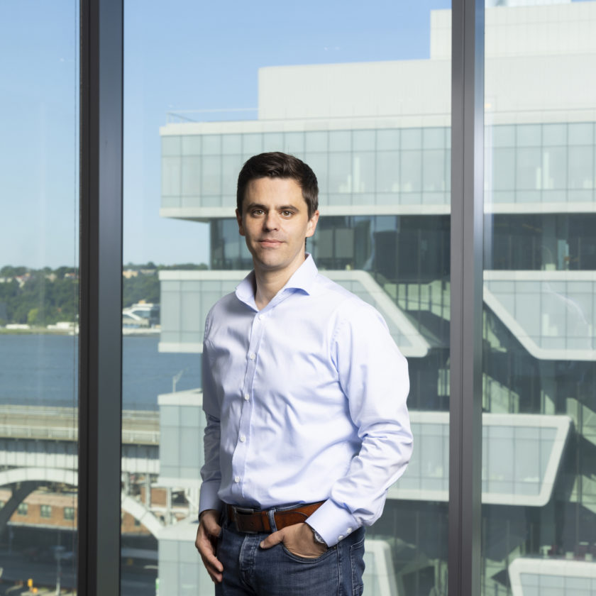 ASCINA_NYC's tweet photo. Don't miss our next Virtual @ascina Talk with Dr.
@GernotWagner on December 5, 2022 @ 12:00 PM EST 🇦🇹🇺🇸🇨🇦🇲🇽
Title: The Global Clean-Energy Race
#AustrianScientistsInNorthAmerica #ASciNA
Sign up here: https://t.co/wAMOjuooz9 https://t.co/bw4LM9b9Zq