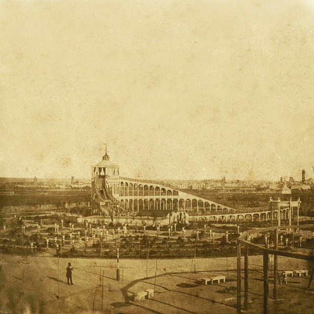 efemarq's tweet photo. L'arquitecte historicista català Josep Oriol Mestres, nat #taldiacomavui de 1815, féu el primer parc d'atraccions de la història de Barcelona, inclosa la primera muntanya russa de Catalunya: els Camps Elisis (1852-53), 6 hectàrees en un Eixample encara per a edificar. | 📷 Franck https://t.co/sKxnLG12GG