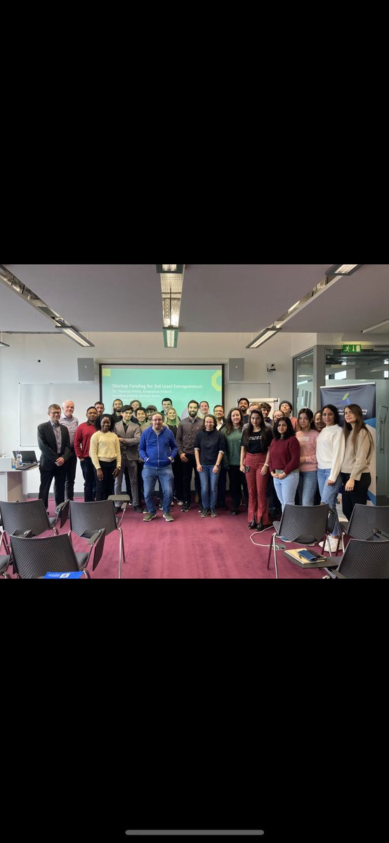 data_science_ie's tweet photo. Our @MU_Hamilton PhD students meeting Dr Thomas Melia from Enterprise Ireland @Entirl &amp; Peter Conlon (MU TTO) last week. #believeinscience #funding #innovation #commercialisation https://t.co/uylLBxToH5