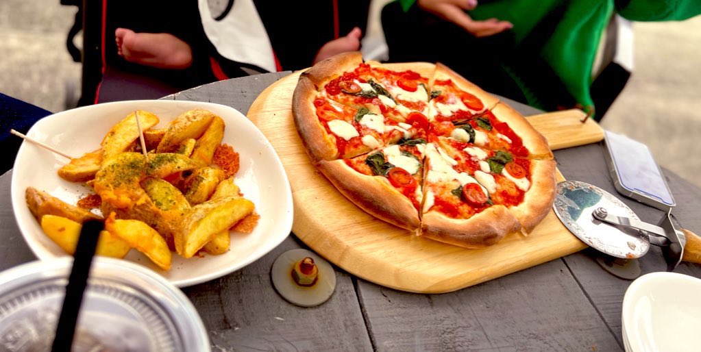 Yucyan0737's tweet photo. 2022.11.19 🍕 https://t.co/ylkWYL0mxk