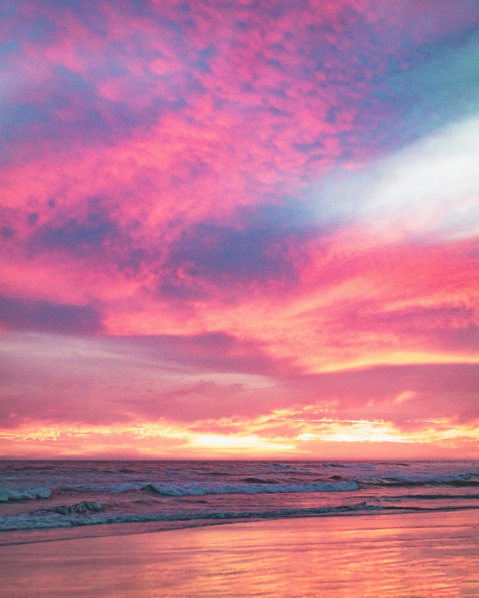 piitures's tweet photo. Sunset ✨ https://t.co/dOtDeSdVax