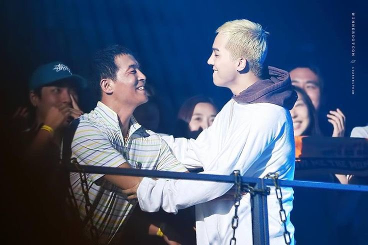 starfess's tweet photo. -idol may rest in peace Mr. Song 🥀

Song Mino, Song Danah, Mama Song yang tabah ya 🤍 https://t.co/h8QJGLsfBM