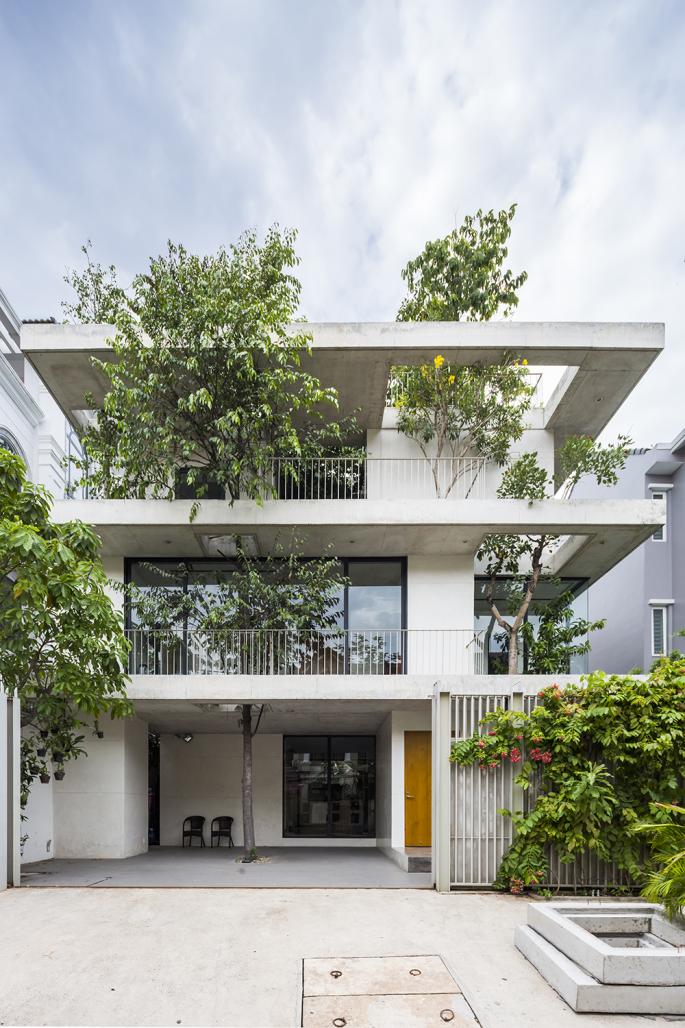 WACommunity's tweet photo. VTN Architects' project Stacked Planter House from Vietnam is competing to be the winner of WA Awards 42nd Cycle.

If you're a WAC member, you are invited to Vote the project: https://t.co/WObbHDzspf #WAawards #Voting #Vietnam https://t.co/m88TcpHLUA