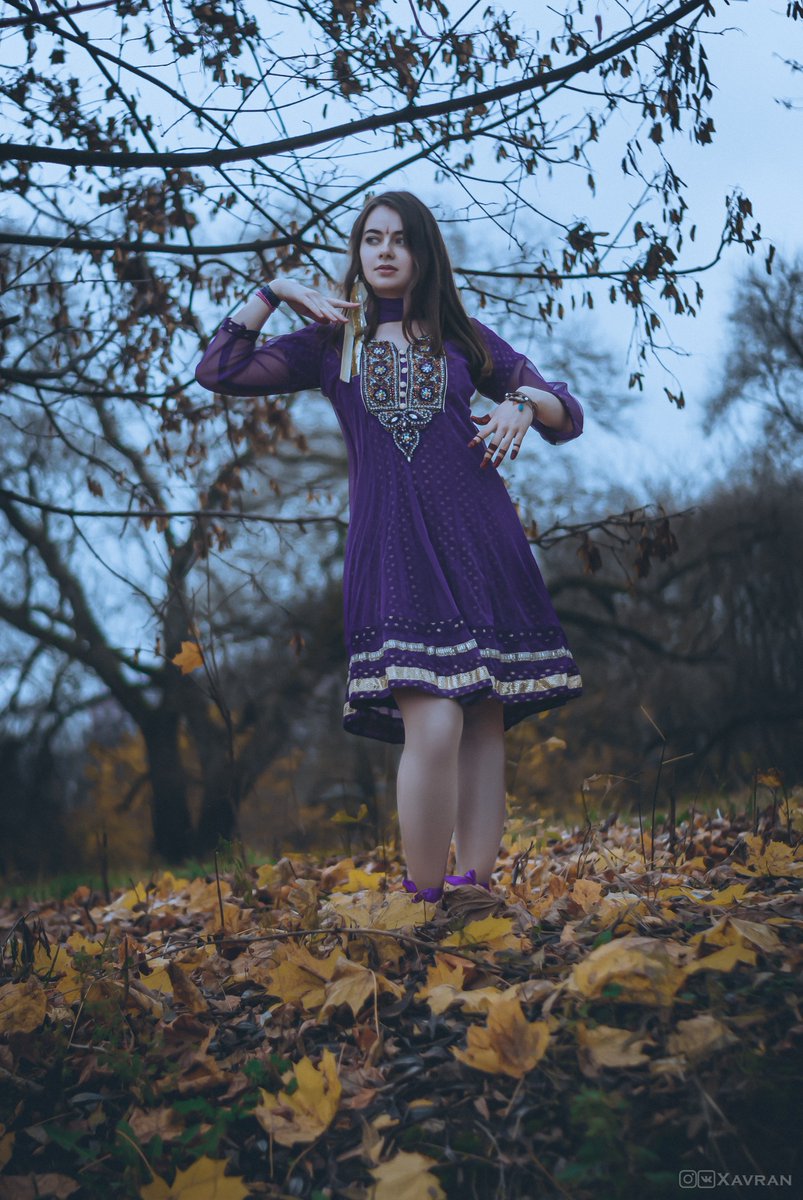 Xaevran's tweet photo. Sleep otherwise Hastar will come!
md @liza_haruta
Full https://t.co/0AmZaAPBEo
#byxavran #original #indianaesthetics #darkatmosphere #darkautumn #indiastyle #mahendi #violetcolor #autmncolors #indianvibes #bindi https://t.co/1TDDtBR044