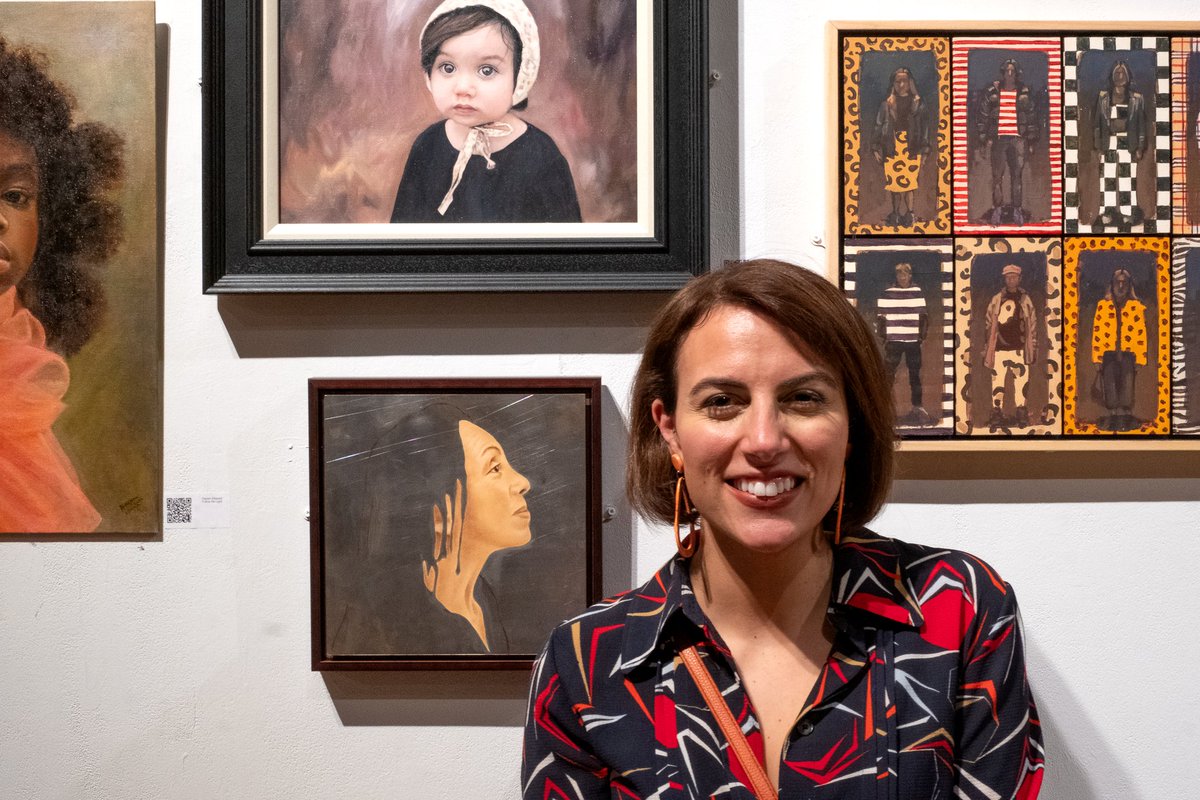 AndreaTyrimos's tweet photo. Thrilled to discover that my painting was selected by the iconic @GurinderC, (British film director, producer and screenwriter) who I had the pleasure of meeting &amp; chatting to at the #INGDiscerningEye artist's preview!

Paulette
Oil on steel
28x28cm

#AndreaTyrimos 
#mentalhealth https://t.co/mmmQZRBm6G