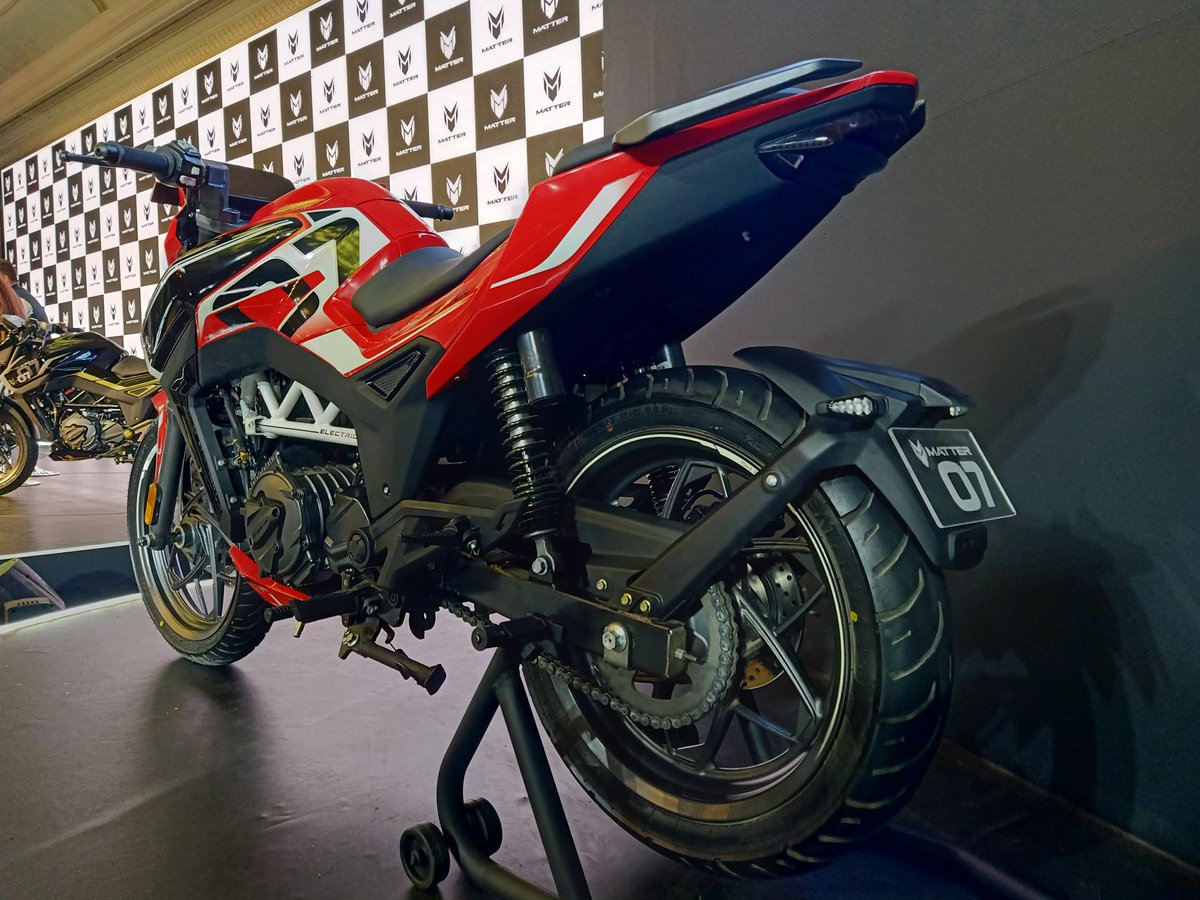 VikashSingh0116's tweet photo. here's the new electric motorcycle from #Matterev https://t.co/mNT5leftsh