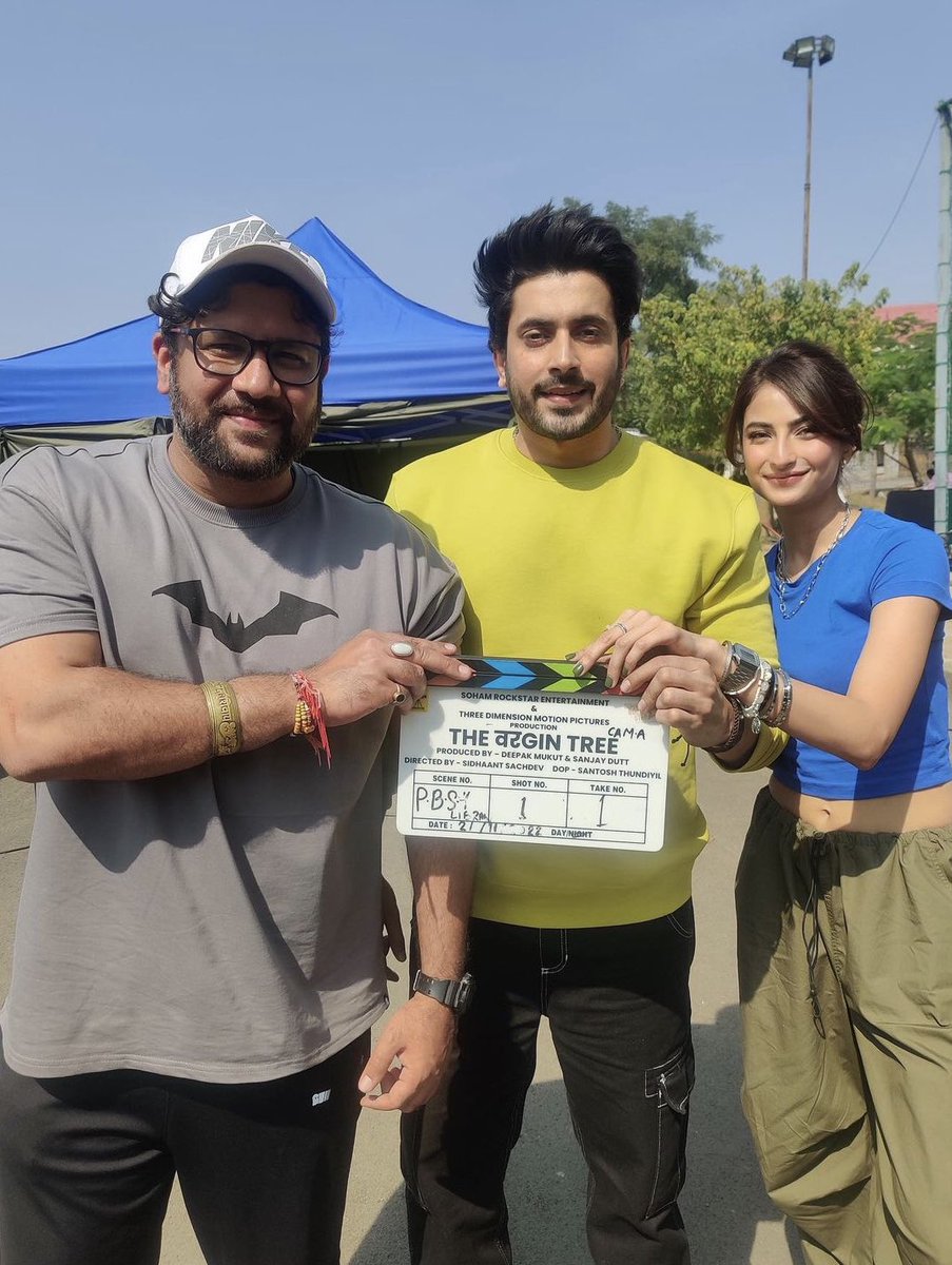 CinemaniaIndia's tweet photo. #PalakTiwari joins the sets of horror-comedy #TheVirginTree, directed by Sidhaant Sachdev, also starring #SanjayDutt (who is also the co-producer), #MouniRoy and #SunnySingh. 
@palaktiwarii https://t.co/CWJClWjsCo
