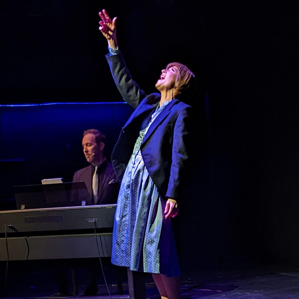41monkgate's tweet photo. Thanks to @SLYtheatremaker and @michaelroulston for a brilliant performance of 'Julie Madly Deeply' last night! Full of joy, warmth and enthusiastic sing-a-longs! https://t.co/QqRvly2Y7o