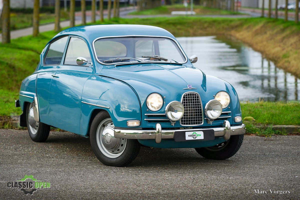 ClassicarGarage's tweet photo. Back to the basics of splendid motoring! Magnificent 1960 Saab 96 two-stroke in excellent condition! Meet her here: https://t.co/Yo3p6ucuxl
#Saab #Saab96 #SaabTwoStroke #ClassicCars #VintageCar #Oldtimer #ClassicarGarage #ClassicOpen #MyClassyRide https://t.co/6AjVKv6U5w