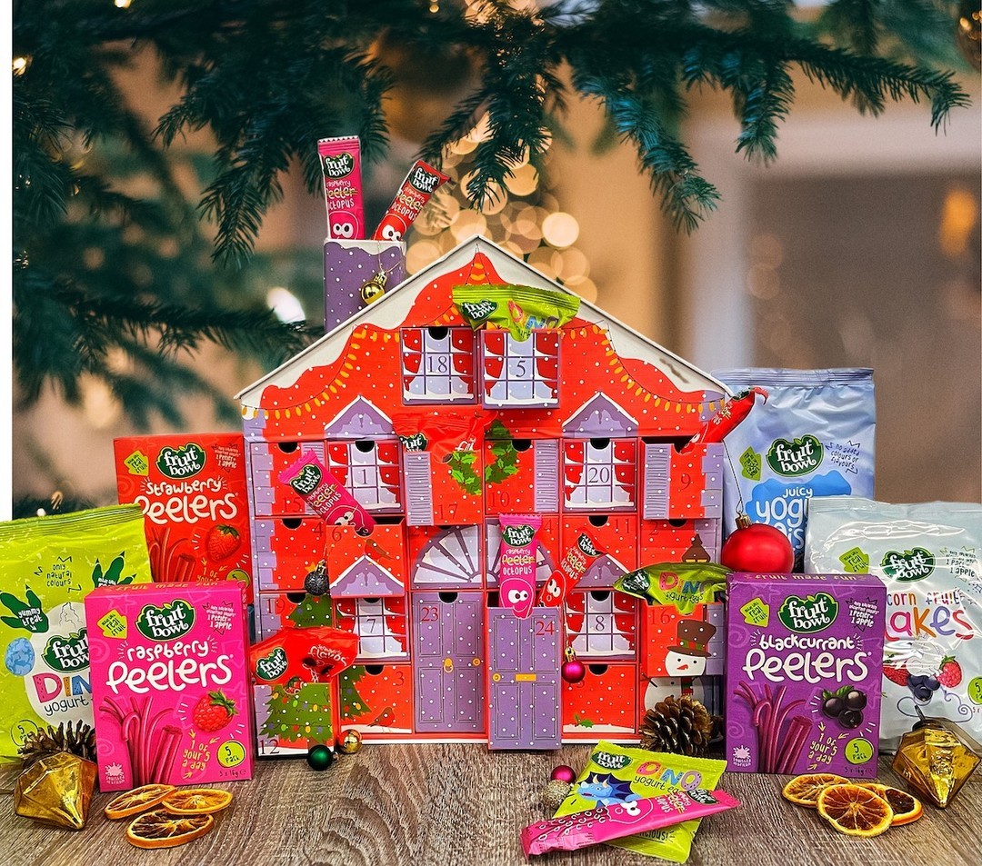 It’s beginning to look a lot like Christmas! So, we’re giving you a chance to win this reusable advent calendar, PLUS Fruit Bowl goodies! To enter, like this post, follow @FruitBowlFamily and tag a fellow Christmas lover! Good Luck!