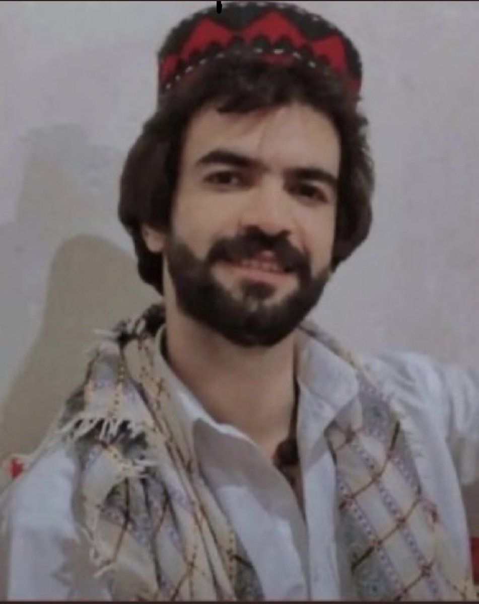 fati_2373's tweet photo. Khodanur Lejjei,Also loved Footballbut he was shot with BULLETS during IRAN Protests 2022 by security forces.Police denied him to get medical care,letting him bleed to death
weeks earlier,they tied Him to a flagpole to Humiliate him!!
#Qatar2022    
#SayTheirNames
#ENGIRN https://t.co/LeSIC560EY