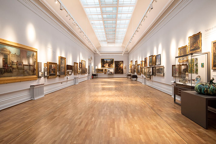 Terrible news that Nottingham Castle Trust, home to Nottingham's impressive art collection, is to close. Just one year after a £30m renovation. We're now at a serious crisis point for the UK's regional museums.